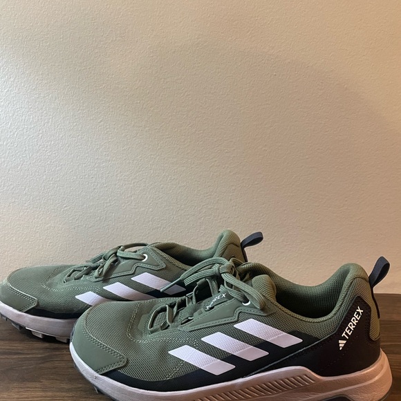 adidas Terrex Olive and White Sneakers - Picture 1 of 3